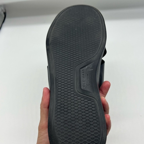 Cole Haan - Grandpro Rally Criss Cross Slide Black Leather Sandal Size 9 - Picture 9 of 15